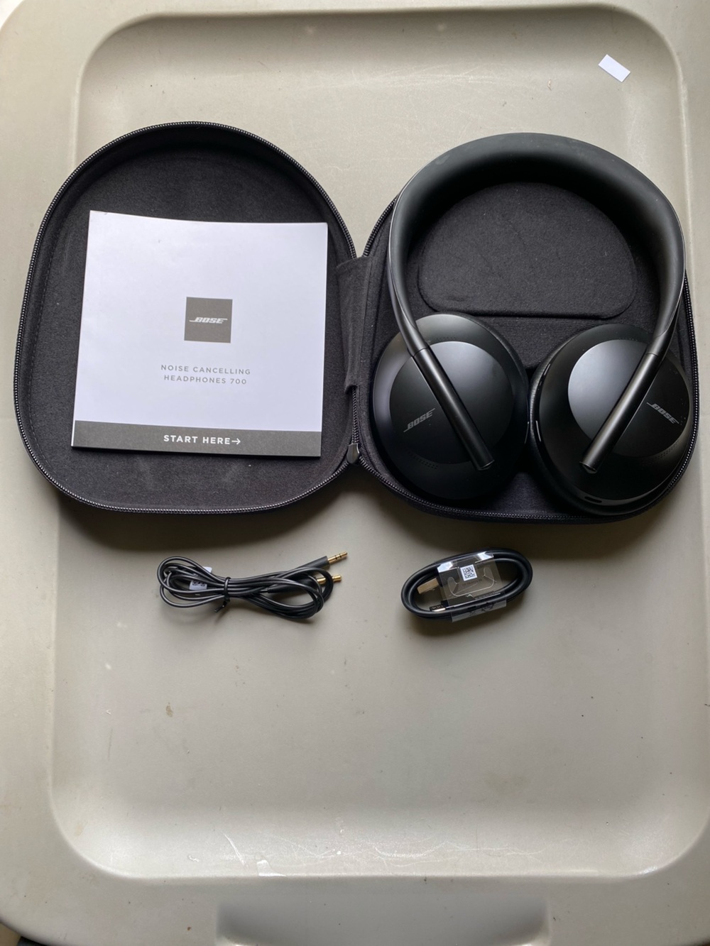 Bose Headphones 700 Wireless NC